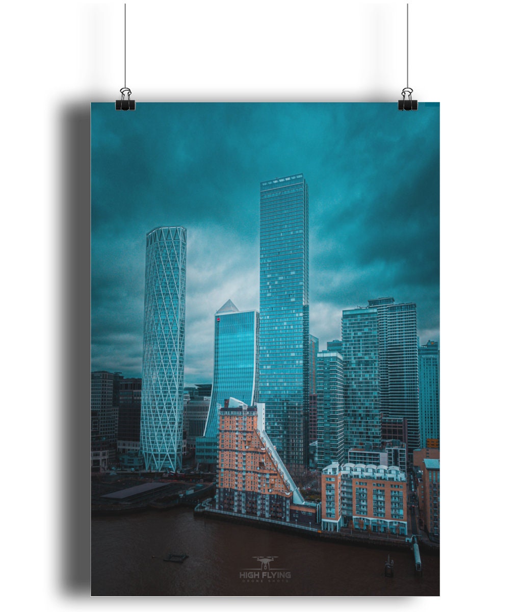 Newfoundland Tower Cityscape over Canary Wharf London, Great wall art to hang in tour office or workspace